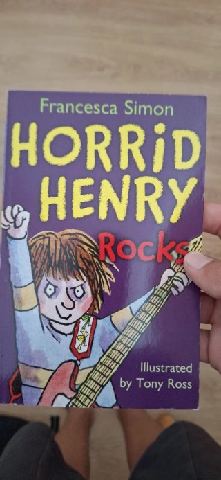 Libros en inglés Horrid Henry