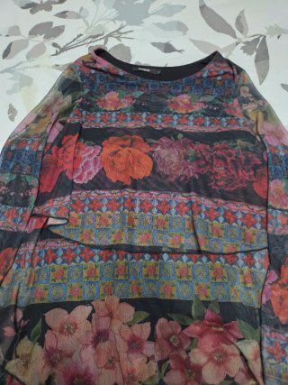 Vestido Desigual floral multicolor