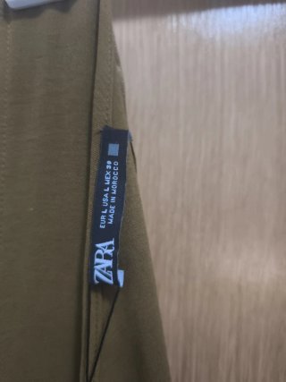 Blusa verde oliva drapeada