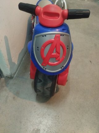 Moto y Bici sin Pedales Infantil Avengers