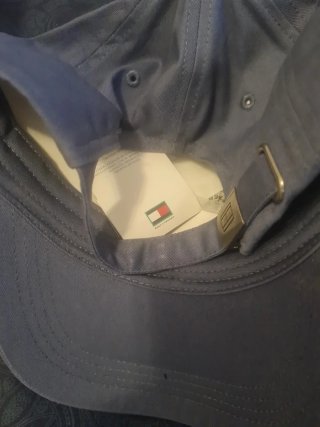 Gorras Tommy Hilfiger SIN ESTRENAR (Beige y Azul)