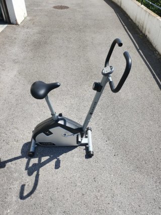 Bicicleta Estática DOMYOS VM120