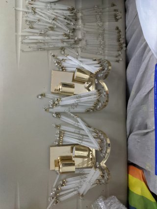 Lámpara de techo cristal y metal dorada