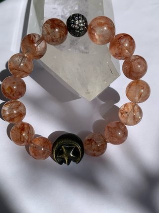 Pulsera Cuarzo Rojo Hematodie y Obsidiana Dorada