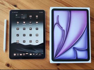 Apple iPad Air 11” M2