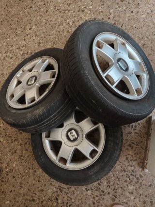Llantas Seat León (3 unidades)