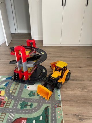 Juego de garaje y excavadora