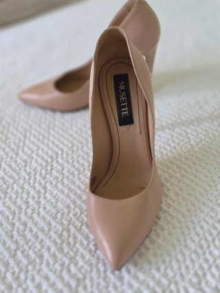 Zapatos de tacón Musette beige