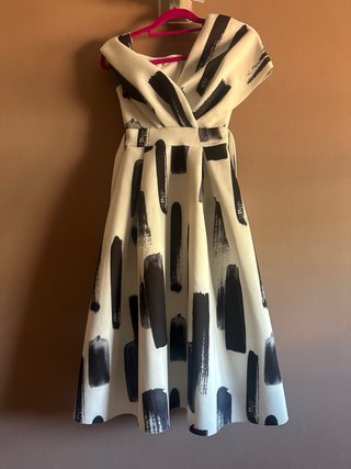 Vestido midi ASOS escote Bardot