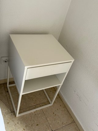 Mesita de noche blanca Ikea