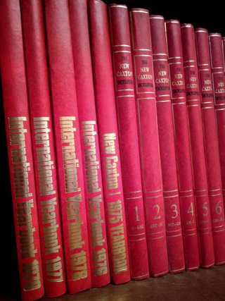 Enciclopedia The New Caxton Encyclopedia (Inglés)