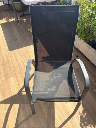 Mesa de jardín con 3 sillas