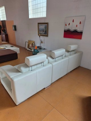 Sofá en Piel Blanco Roto