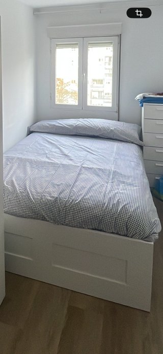 Cama Ikea 140x200 con cajones