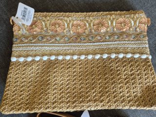 Bolso Clutch/Bandolera Beige y Dorado