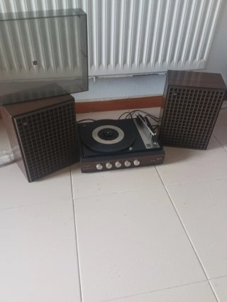 Tocadiscos Dual Marrón y Negro