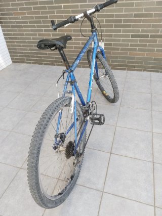 Bicicleta de montaña CONOR PRO 2100