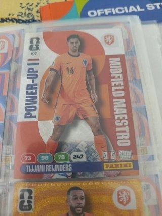 Carta Panini Dean Huijsen España PREGUNTAR