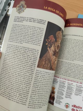 Dos revistas de la Virgen de la Cabeza de Málaga