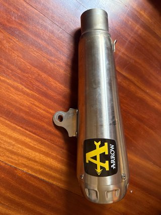 Escape Arrow para moto