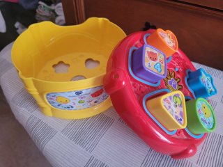 Juguete interactivo musical para bebés
