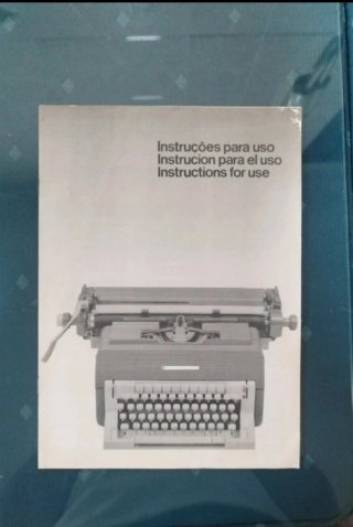 Máquina de escribir Olivetti Línea 98 vintage