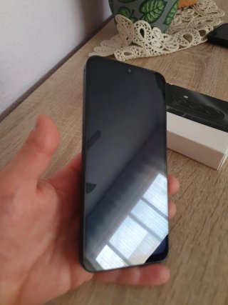 Samsung Galaxy A17 Caja y Teléfono..sin cargador.