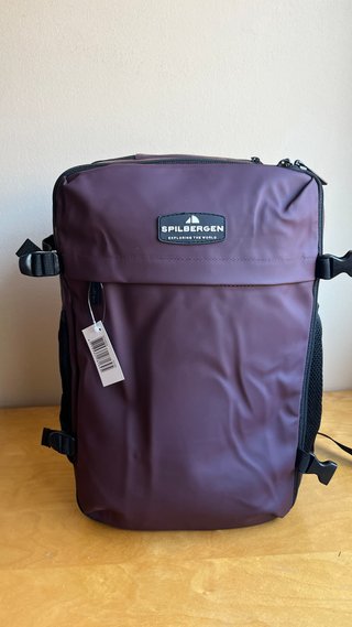Mochila de cabina color burdeos