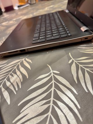 Portátil HP Pavilion 15-bs1xx