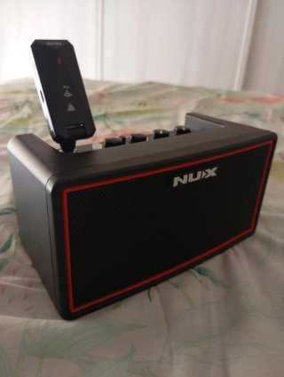 Guitarra Yamaha Pacifica + Amp NUX