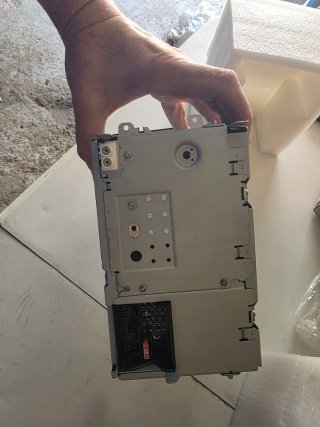Radio Pioneer 2 Din con cables y microfono