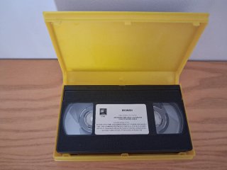 Lote 8 Películas VHS Pokémon y Digimon