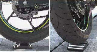 Soporte Limpieza Neumático Moto