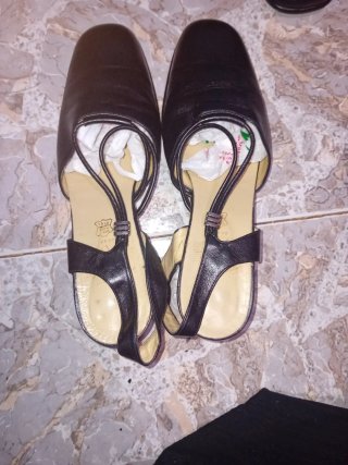 Zapatos de tacón negros talla 40