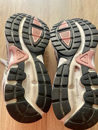 Zapatillas Nike Blancas y Rosas