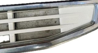 82208510 calandra volvo fh4