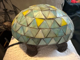 Lámpara estilo Tiffany Tortuga