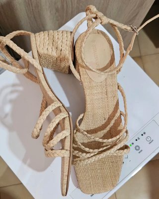 Sandalias Stradivarius Beige Talla 40