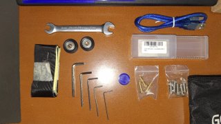 Artillery Genius con BLTouch y repuestos