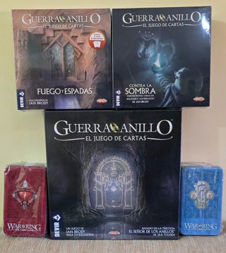 Guerra del anillo El Juego de Cartas + Exp + Latas