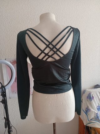 Blusa verde manga larga cruzada