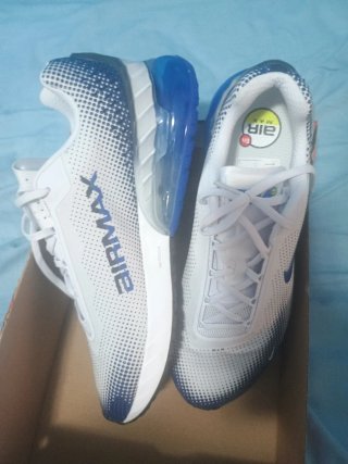 Zapatillas Nike Air Max Phoenix Talla 45.5 nuevas
