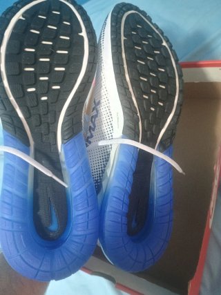 Zapatillas Nike Air Max Phoenix Talla 45.5 nuevas