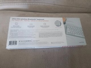 Teclado Bluetooth Trust QUERTY español - Nuevo
