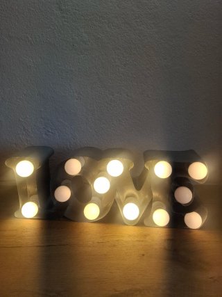 Lámpara Decorativa LOVE Metal
