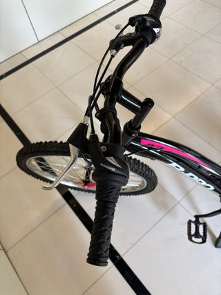 Bicicleta B-PRO JR 24 Negra y Rosa