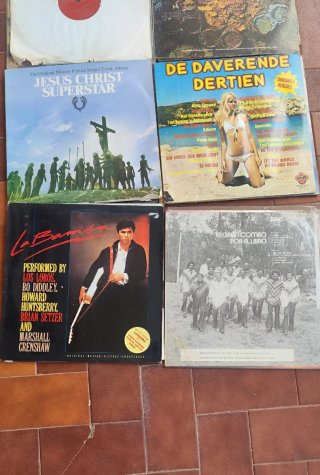 Lote 26 Vinilos: Compilaciones y Ritmos Latino