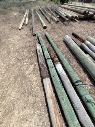 Postes de madera para cercas