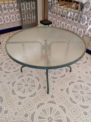 Mesa redonda cristal 120cm  para jardín o terraza