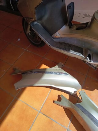 Piaggio X8 125 piezas